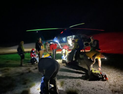 DESCHUTES COUNTY SHERIFF’S OFFICE SEARCH AND RESCUE ASSIST TWO INJURED HIKERS ON SOUTH SISTER HIKING TRAIL