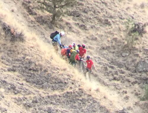 DESCHUTES COUNTY SHERIFF’S OFFICE SEARCH AND RESCUE VOLUNTEERS ASSIST INJURED HIKER AT SMITH ROCK STATE PARK