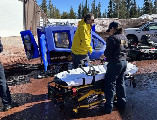 DESCHUTES COUNTY SHERIFF’S OFFICE SAR TEAM RESPONDS TO SERIOUS SNOWMOBILE ACCIDENT NEAR CENTURY DRIVE